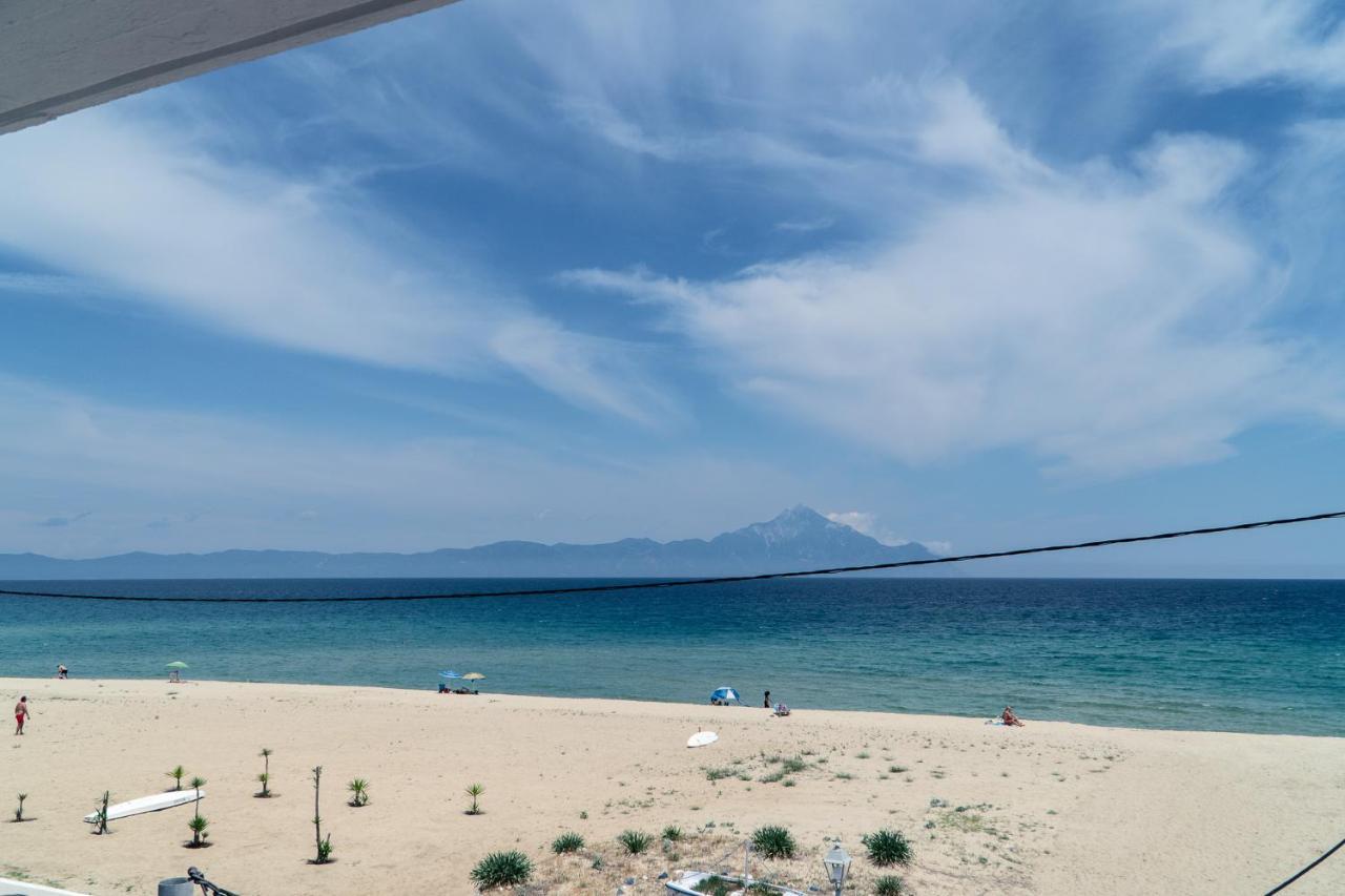Cocoon Hotel-Beach Bar Сарти Экстерьер фото